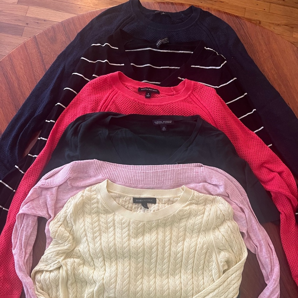 Lot of 6 Banana Republic Sweaters - sizes XS, S